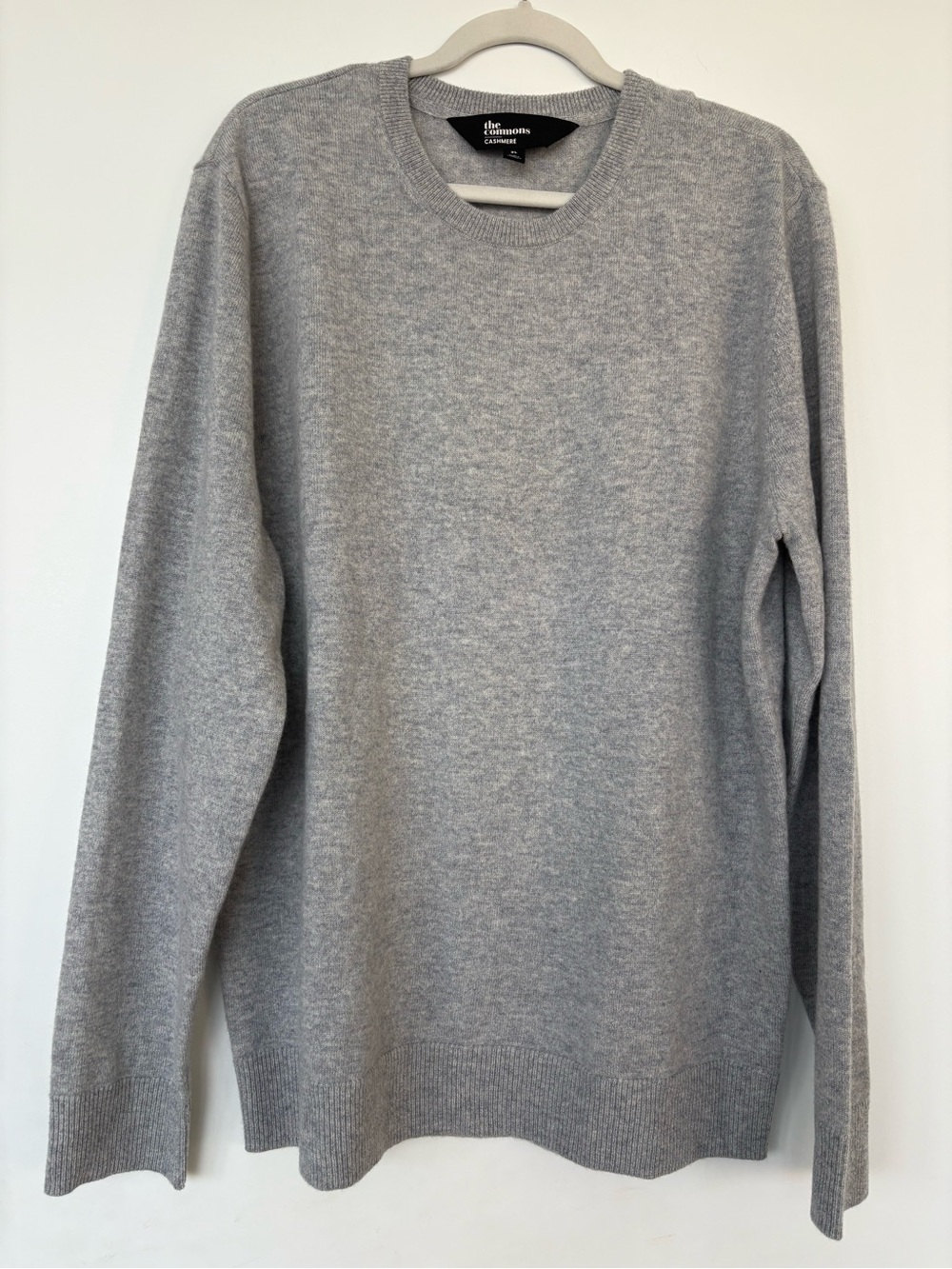 NWT Cashmere beautiful sweater By the Commons Heather light grey sz XL